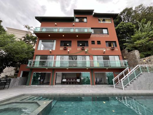 Luxury home in Santos, São Paulo