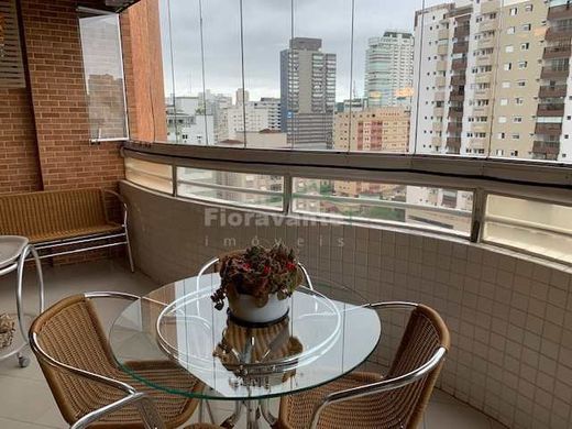 아파트 / Santos, São Paulo