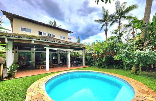 Luxe woning in Bertioga, São Paulo