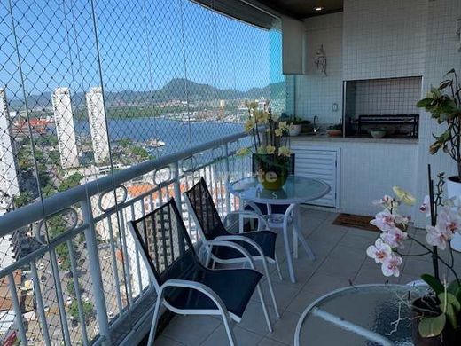 Santos, São Pauloのアパートメント