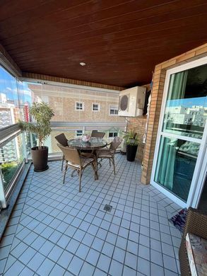 아파트 / Santos, São Paulo