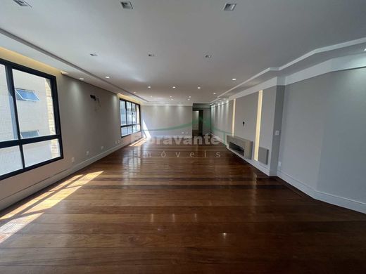 Santos, São Pauloのアパートメント