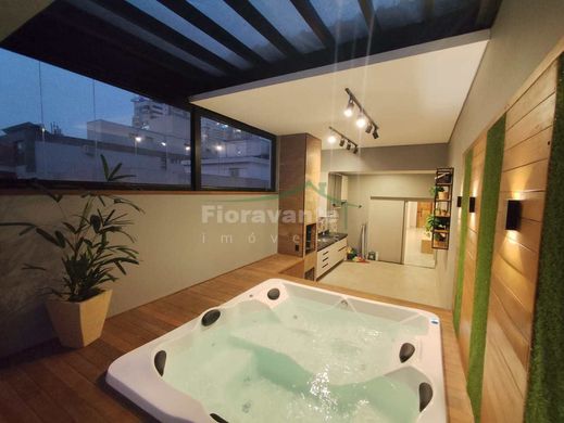 Santos, São Pauloのアパートメント