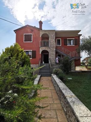 Casa de lujo en Novigrad, Novigrad-Cittanova