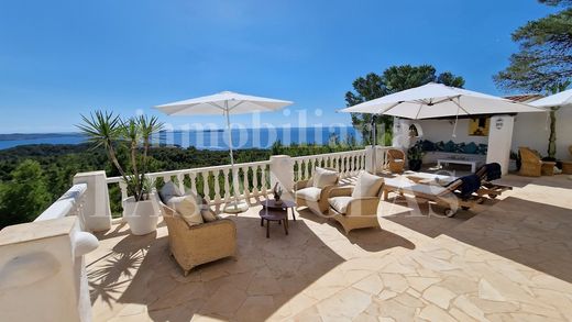 Villa in Sant Antoni de Portmany, Balearen Inseln