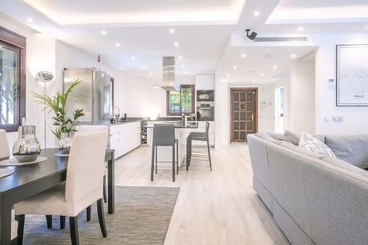 Twee-onder-een-kapwoning in The Golden Mile, Provincia de Málaga