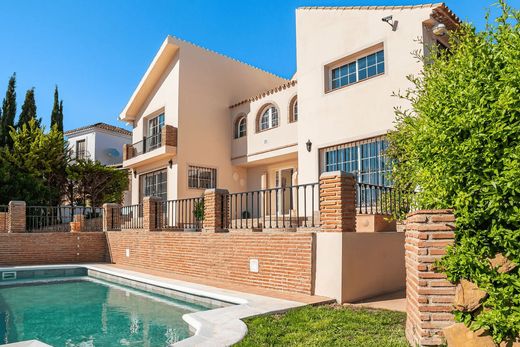 Detached House in Estepona, Malaga