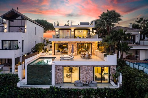 Vrijstaand huis in Nueva Andalucia, Provincia de Málaga