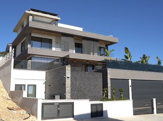 Detached House in Ágios Athanásios, Limassol District