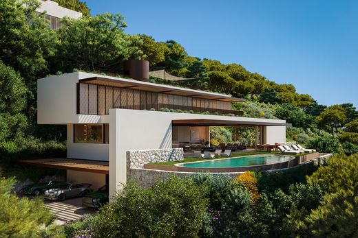 Detached House in El Madroñal, Malaga