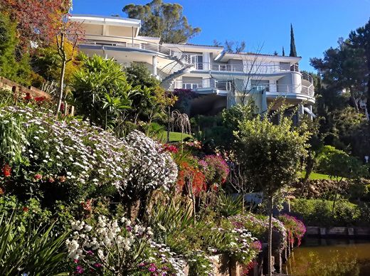 Einfamilienhaus in El Madroñal, Málaga