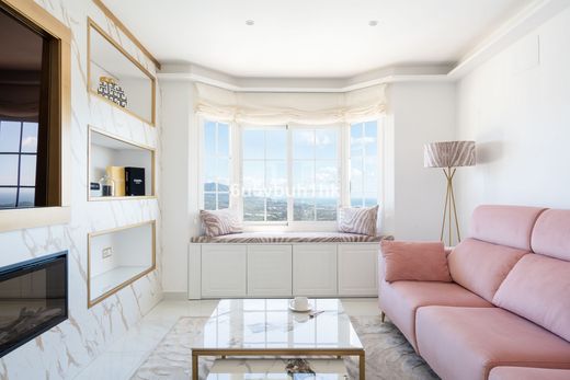Semidetached House in La Mairena, Malaga