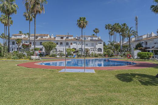 Townhouse in Estepona, Malaga