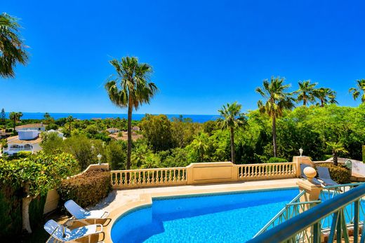 Detached House in Las Chapas, Malaga