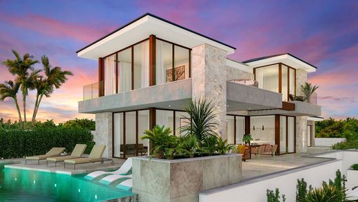 Vrijstaand huis in La Quinta, Provincia de Málaga