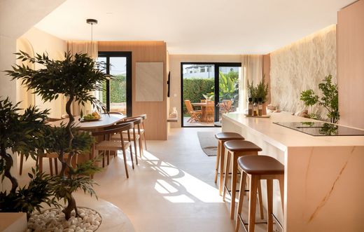 Townhouse in Puerto Banus, Malaga