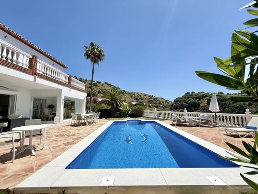Detached House in Riviera del Sol, Malaga