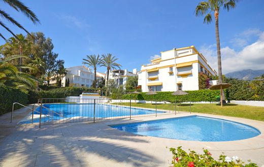 Semidetached House in The Golden Mile, Malaga