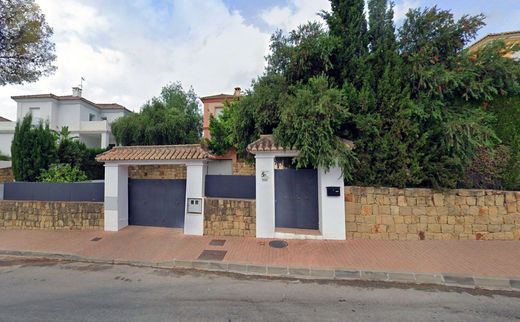 Townhouse in Nueva Andalucia, Malaga