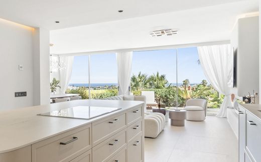 Appartement in Nueva Andalucia, Provincia de Málaga