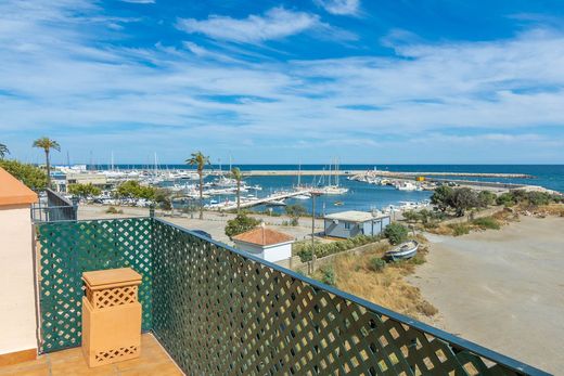 Townhouse in Estepona, Malaga