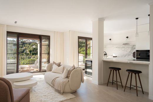 Penthouse in Los Arqueros, Málaga