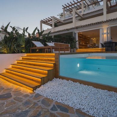 Appartement in Nueva Andalucia, Provincia de Málaga