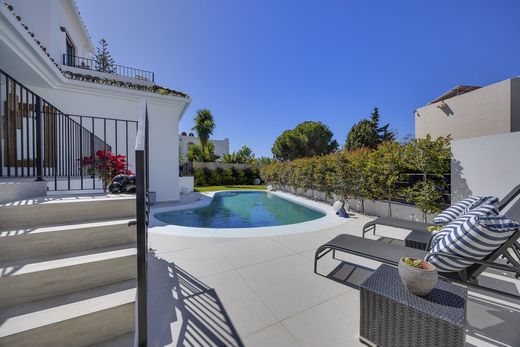 Villa in Guadalmina, Malaga