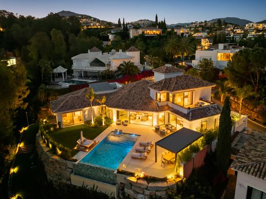 Detached House in Benahavís, Malaga
