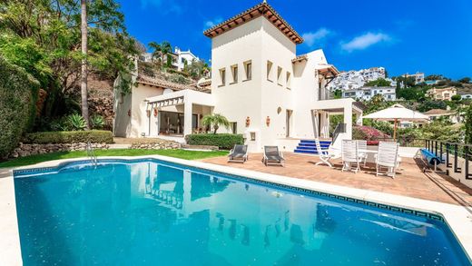 Detached House in Los Arqueros, Malaga