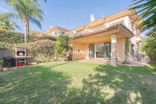 Townhouse in Riviera del Sol, Malaga