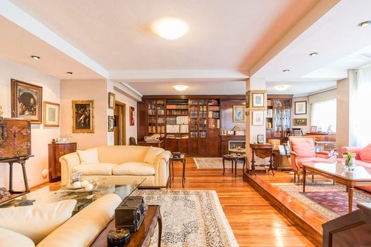 Apartment in Madrid, Province of Madrid