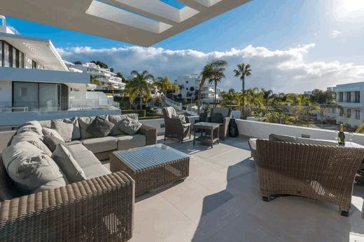 Penthouse in Estepona, Malaga