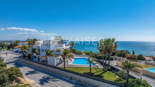 Villa in Albufeira e Olhos de Água, Albufeira