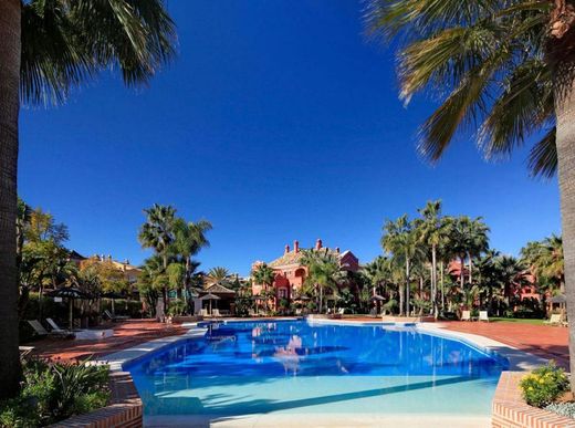 Apartment in Puerto Banus, Malaga