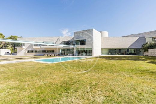 Villa in Pozuelo de Alarcón, Provincia de Madrid