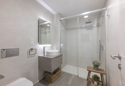 Apartment / Etagenwohnung in Estepona, Málaga