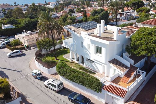 Einfamilienhaus in El Faro, Málaga