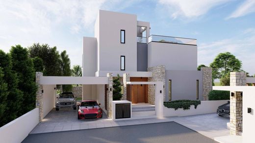 Detached House in Chlórakas, Paphos District