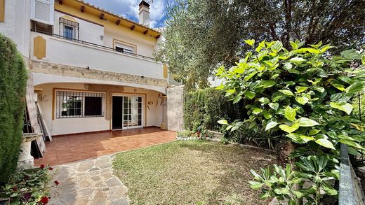 Townhouse in Puerto Banus, Malaga