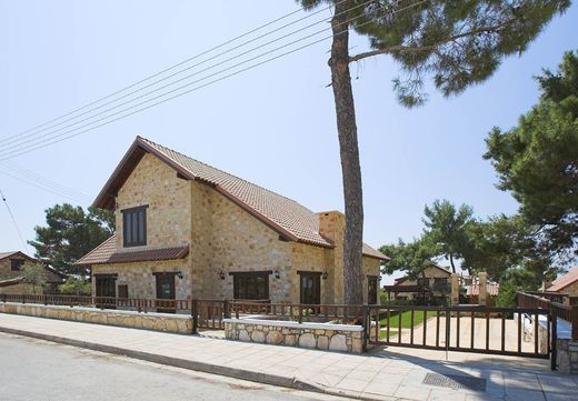 Casa di lusso a Zanakiá, Soúni-Zanakiá