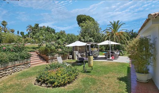 Casa Unifamiliare a Estepona, Málaga