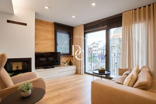 Apartment in Puigcerdà, Province of Girona