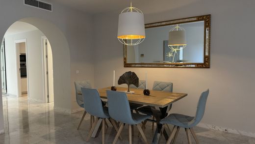 ﺷﻘﺔ ﻓﻲ Puerto Banús, Provincia de Málaga