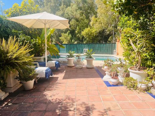 Townhouse in The Golden Mile, Malaga