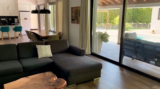 Müstakil ev Agia Fylaxis, Lemesós