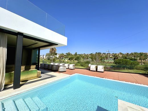 Detached House in Estepona, Malaga