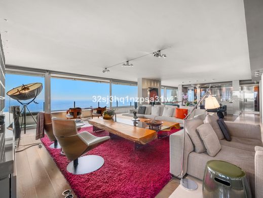 Penthouse in The Golden Mile, Málaga