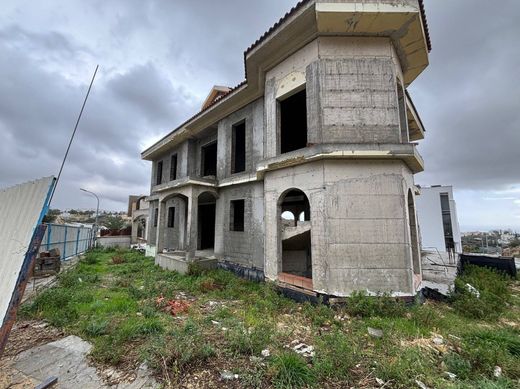 Detached House in Ágios Athanásios, Limassol District