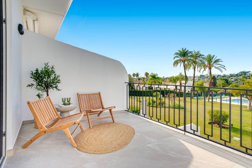 Townhouse in Nueva Andalucia, Malaga